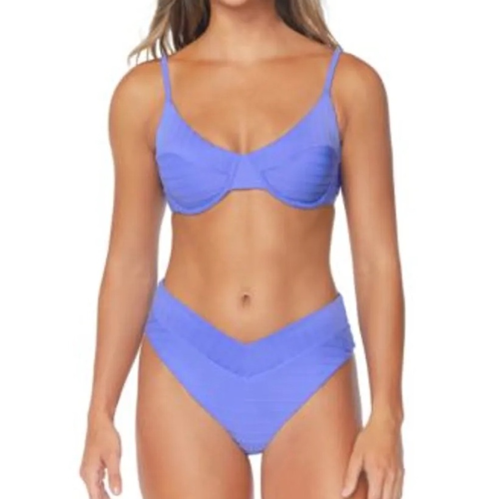 Macy’s Raisins Bikini Top and V-Waist Bikini Bottoms Set Size XS